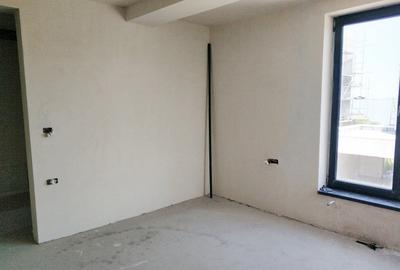Casă cu 4 camere cu Canalizare în Sud - 13
