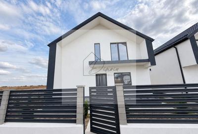 Casă individuală cu 4 camere cu Teren 280 Mp în Berceni