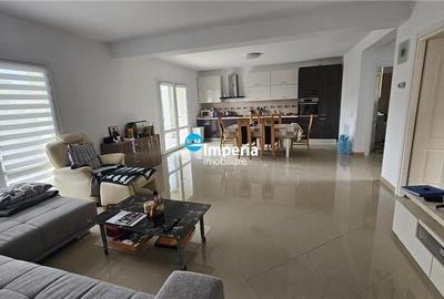 Casă individuală cu 5 camere cu Canalizare în Bucium - 4