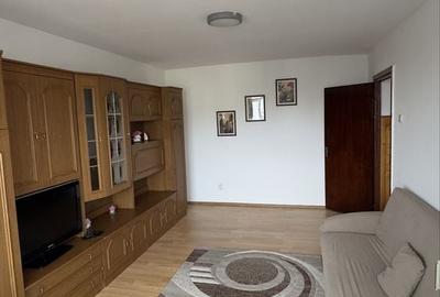 Apartament cu 3 camere decomandat în Craiter - 2