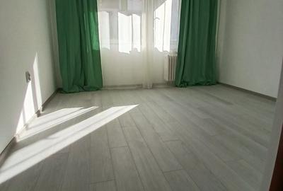 Garsonieră decomandată în Bucium - 3
