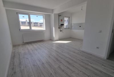 Apartament cu 2 camere semidecomandat în Bucium - 3