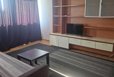 Apartament cu 2 camere decomandat în Cantemir