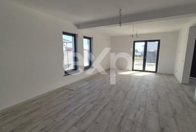 Casă individuală cu 4 camere cu Canalizare în Bradu - 4