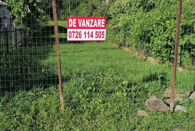 Teren de 773 mp, în Central