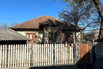 Casă cu 5 camere cu Teren 2000 Mp în Bălțești - 9
