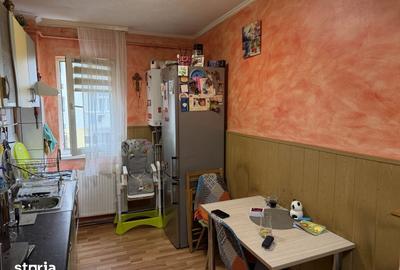 Apartament cu 2 camere semidecomandat în Vasile Aaron - 3