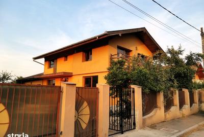 Casă cu 4 camere cu Teren 300 Mp în Sântandrei