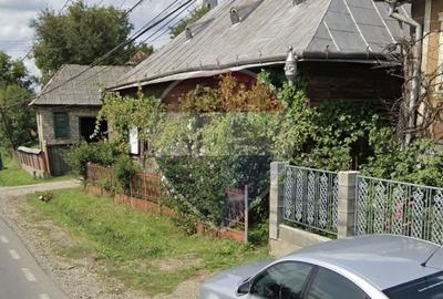 Casă cu 3 camere cu Teren 309 Mp în Bârsana