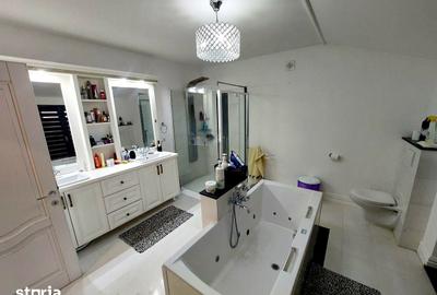 Casă cu 3 camere cu Teren 1341 Mp în Răzvad - 12