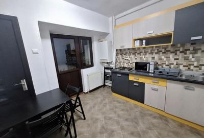 Apartament cu 2 camere decomandat în Unirii