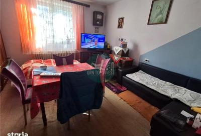 Casă cu 2 camere cu Teren 120 Mp în Vasile Aaron