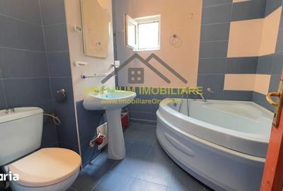 Apartament cu 3 camere decomandat în Central - 9