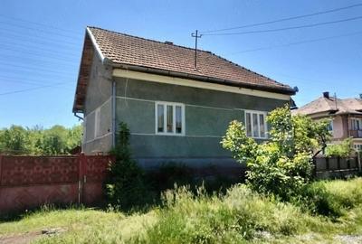 Casă cu 4 camere cu Teren 2418 Mp în Dumbrava - 8