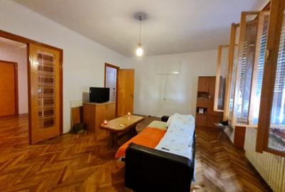 Apartament cu 2 camere semidecomandat, mobilat în Ultracentral - 1