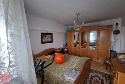 Apartament cu 4 camere decomandat, mobilat în Centru Civic - 2