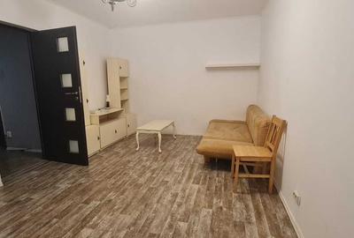 Apartament cu 2 camere decomandat în Militari