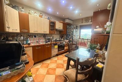 Apartament cu 4 camere decomandat în Mihai Bravu - 3