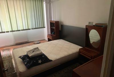 Apartament cu 2 camere decomandat în Anda
