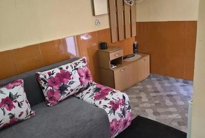 Casă cu Teren 435 Mp în Central - 10