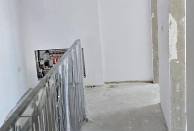 Duplex cu 5 camere cu Canalizare în Dumbrăvița - 10
