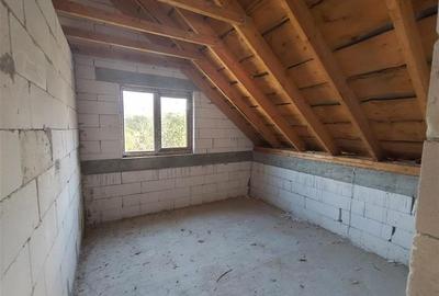 Casă individuală cu 4 camere cu Teren 3251 Mp în Sadova Veche - 6