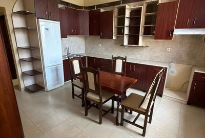 Apartament cu 3 camere decomandat în Central - 5