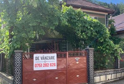 Casă cu Teren 500 Mp în Central