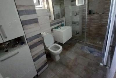 Apartament cu 3 camere decomandat în Rovine - 4