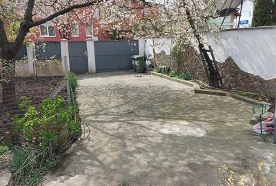Casă cu Teren 207 Mp în Central - 6
