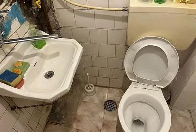 Garsonieră decomandată în Central