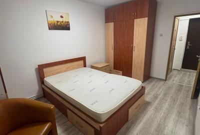 Garsonieră decomandată în Bartolomeu - 1