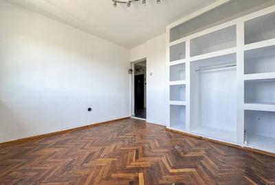 Apartament cu 2 camere decomandat în Casa de Cultură - 12