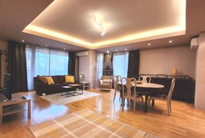 Apartament cu 3 camere decomandat, mobilat în Băneasa