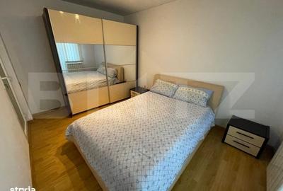Apartament cu 3 camere decomandat în Petros