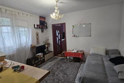 Apartament cu 2 camere nedecomandat în Alexandru cel Bun