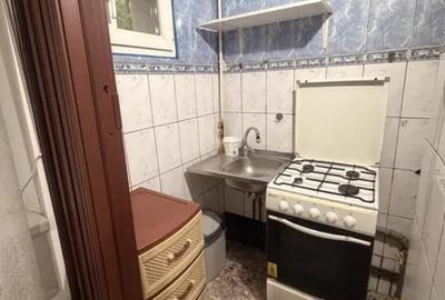 Garsonieră semidecomandată în Berceni