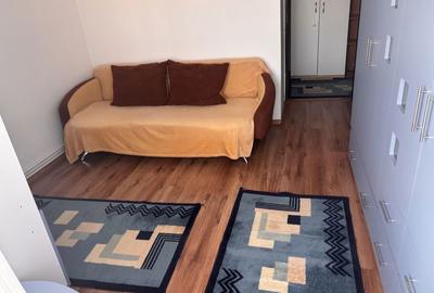 Apartament cu 3 camere decomandat în Corina - 1