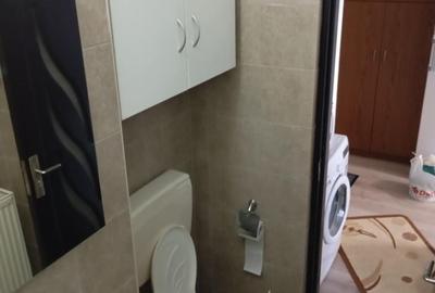 Garsonieră decomandată în Tudor