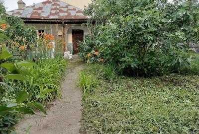 Casă cu Teren 250 Mp în 23 August (Cațelul) - 5
