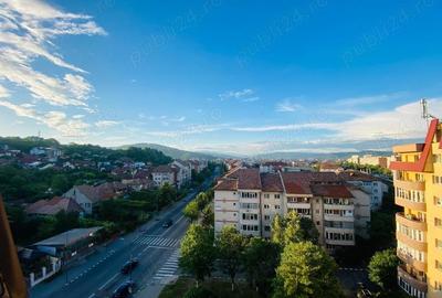 Apartament cu 3 camere decomandat în Lenin Sud - 2