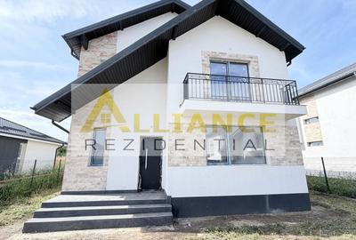 Casă individuală cu 4 camere cu Canalizare în Berceni