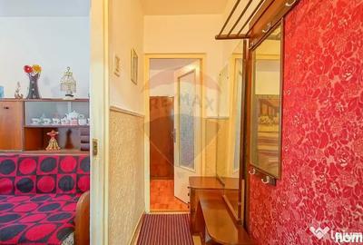 Apartament cu 3 camere semidecomandat în Griviței
