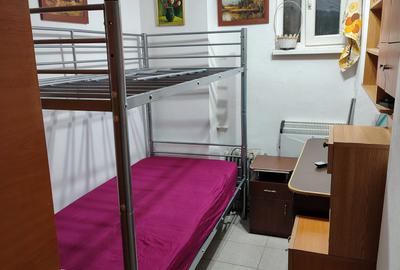 Garsonieră decomandată în P-ța Universității - 5