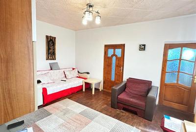 Casa batraneasca, zona  Buna Vestire  Ploiesti, teren 175 mp,renovata in 2004 - 7