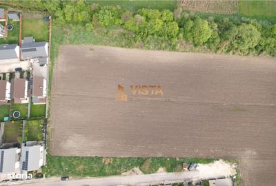 Teren de 452 mp, în Stupini - 6