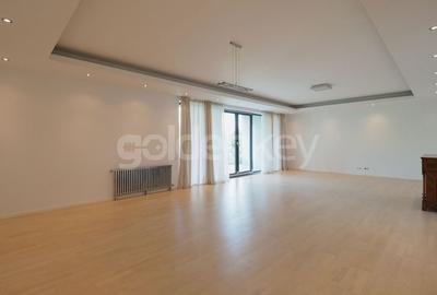 Apartament spatios, luminos, modern cu 4 camere, zona linistita - 2