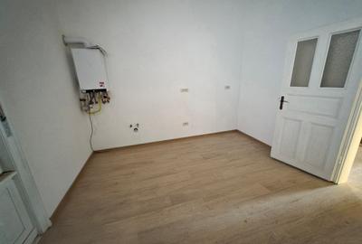 De închiriat – Spațiu de birouri în clădire istorică reabilitată, zona Bălcescu - 8