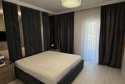 Casă cu 4 camere cu Teren 560 Mp în Malu Mare - 8