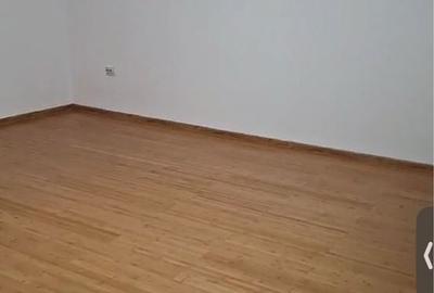 Casă cu 3 camere în Pârjol - 2